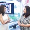 Juliana Paes conversa com Marcelle Medeiros, presidente da Fundação Laço Rosa