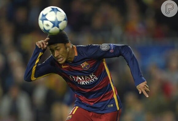 Neymar abriu o placar aos 30 minutos do primeiro tempo e foi parar nos assuntos mais comentados do Twitter