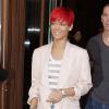 Em agosto de 2010, quando estava usando o cabelo vermelho, Rihanna apareceu com diferentes cortes, mas com a mesma cor. O 'joãozinho' foi um deles