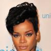 Há muitos anos, Rihanna já mostou o seu gosto pelo 'joãozinho', em 2008, já apareceu usando um corte estilizado