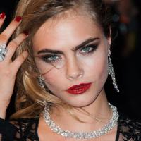 Cara Delevingne faz teste para participar de 'Cinquenta Tons de Cinza'