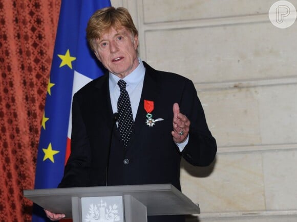 Robert Redford discursou após receber o 'Legion of Honor' do presidente Nicolas Sarkozy, em 2010