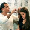 Bruna Marquezine muda o visual com o cabeleireiro Flávio Priscott