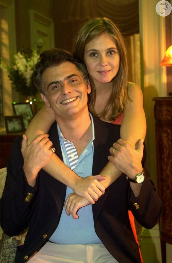 Na Rede Globo, o ator contracenou com Adriana Esteves na novela 'Senhora do Destino', de Aguinaldo Silva, 2004