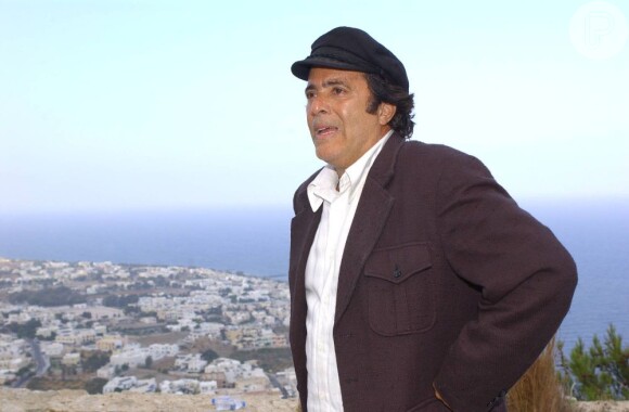 Na novela 'Belíssima', em 2005, Tony Ramos interpretou o grego Nikos, que seguiu para o Brasil em busca de seu filho perdido