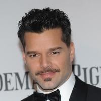 Ricky Martin assume que era homofóbico antes de revelar ser gay