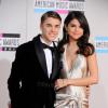 Selena Gomez namorou Justin Bieber publicamente até o início de 2013