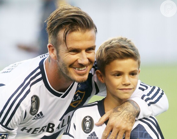 Romeo corta o cabelo no mesmo estilo de David Beckham