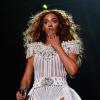 Beyoncé está em turnê com a 'The Mrs. Carter Show' e Jay-Z está acompanhando a mulher ao redor do mundo