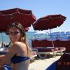Sophia Mattar curte um dia de sol na praia em uma de suas viagens. A imagem foi publicada no Orkut, em 2010