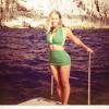 Beyoncé posta foto no Instagram durante passeio de barco na Praia do Espelho, em Posrto Seguro, na Bahia