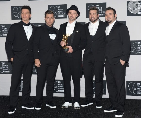 Justin Timberlake se apresentou com o seu antigo grupo, N´Sync, no VMA 2013