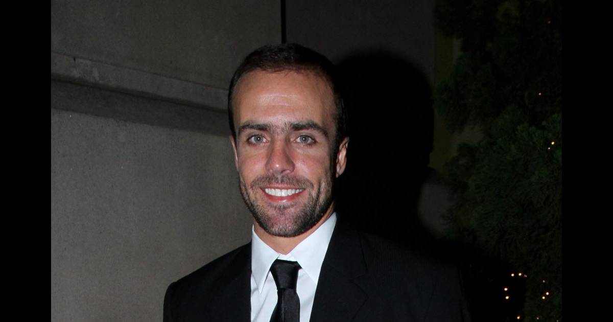 Roger Flores Fotos, últimas notícias, idade, signo e biografia! Purepeople