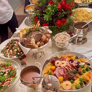 Filhos de Faustão mostraram parte da vasta ceia de Natal da família em 2024