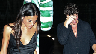 Surpresa? Bruna Marquezine é flagrada com Shawn Mendes no RJ e cara de espanto rouba a cena