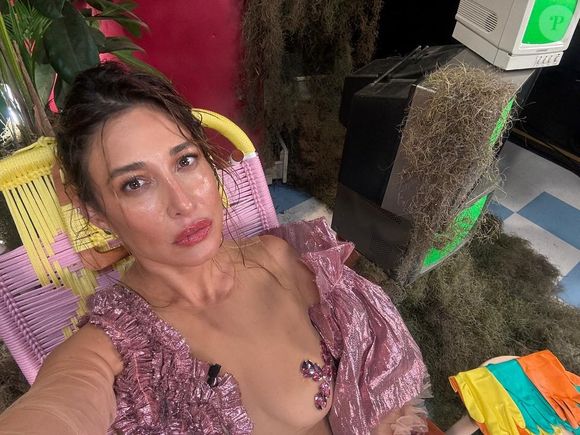 Solteira há quase sete anos, a artista disse que sua relação com a vida amorosa mudou bastante depois que se tornou mãe: