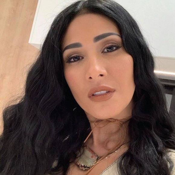 Simaria está afastada dos palcos há quase três anos