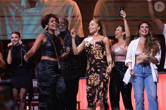 Turnê ‘Três Graças’: diversos atores do elenco compareceram ao show no Rio de Janeiro nesta quinta-feira (07)
