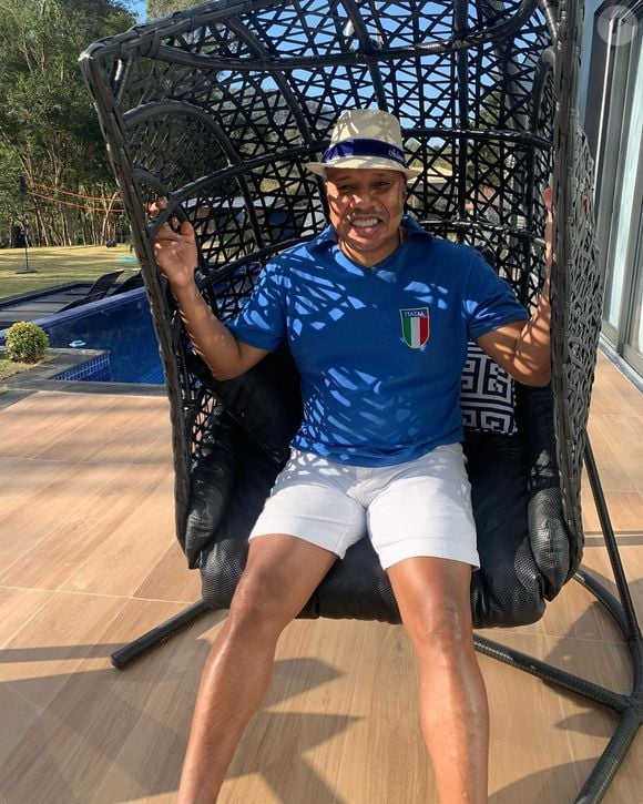 Anderson Leonardo do Molejo enfrentou câncer raro na região inguinal e morreu em 2024 aos 51 anos