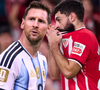 Quase ninguém lembra, mas Messi perdeu a cabeça, agrediu um rival em campo e recebeu a primeira expulsão da carreira pelo Barcelona há 5 anos