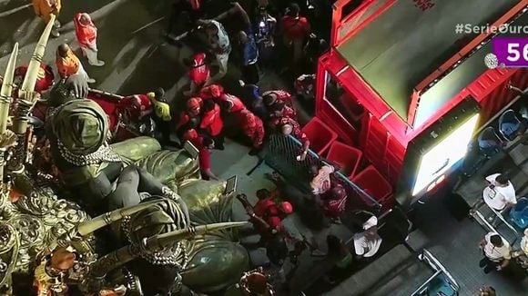 'Esmagamento': o que já se sabe de acidente no Carnaval 2026 com carro alegórico da União de Maricá que causou fratura exposta grave em idoso?