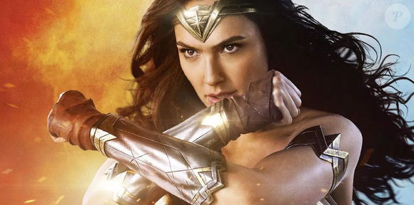 Gal Gadot ficou famosa por interpretar a 'Mulher Maravilha' (2017)