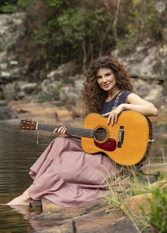 Paula Fernandes foi convidada para fazer a personagem Cecília em ‘Coração Acelerado’