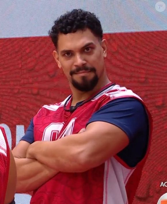 Vinícius acusou Maike de querer aparecer no 'BBB 25'