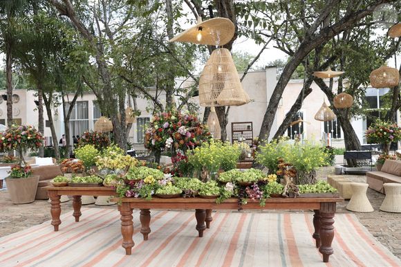 Os detalhes da festa pre-wedding de Giovanna Lancellotti e Gabriel David, no interior de São Paulo.
