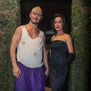 Atualmente, José Loreto é namorado de Nanda Marques