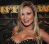 Andressa Urach, internada, se envolveu na treta entre Jojo Todynho e Cariúcha, defendeu o SUS e afirmou dever sua vida ao sistema único de saúde, durante internação em 2014