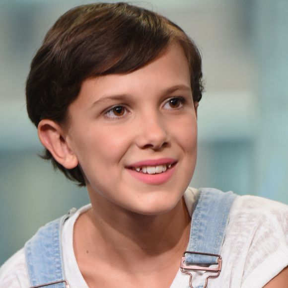 Millie Bobby Brown aos 12 anos: com cabelo natural, atriz tinha um estilo bem diferente do atual