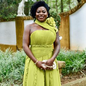 Outono 2026 confirma a força da beleza minimalista, com unhas que apostam em tons suaves e profundos para composições elegantes e sofisticadas