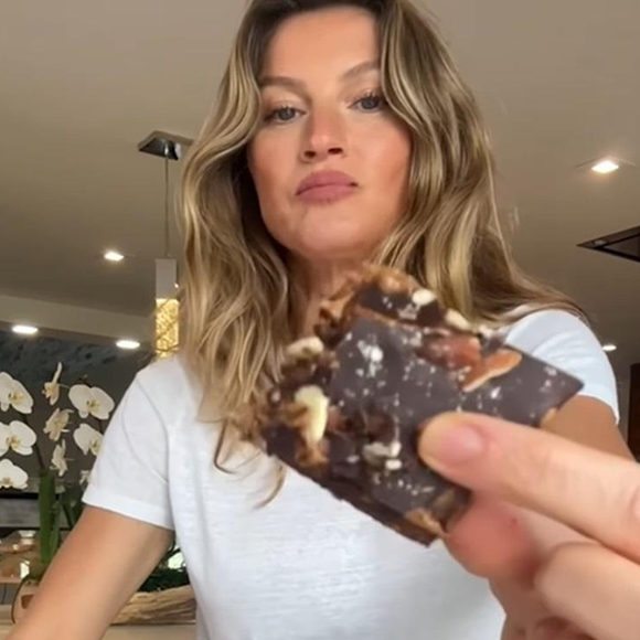 "Se você nunca comeu abacate assim, terá uma ótima surpresa", garantiu Gisele Bündchen