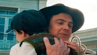 Candinho tem a atitude mais bonita que um pai pode fazer por um filho em ‘Êta Mundo Melhor’; reação deixa Zulma de cabelos em pé