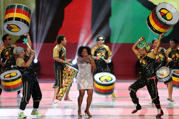 Copa 2026: Olodum vai instalar telão no Pelourinho e interagir com Galvão Bueno