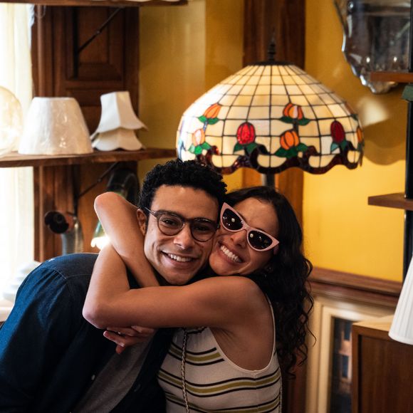 Bruna Marquezine estrelou a série 'Amor da Minha Vida' ao lado do ator Sérgio Malheiros e grande elenco; a produção foi sucesso no Brasil.

Nomes como o de Sérgio Malheiros no papel de Victor também voltam no elenco da série 'Amor da Minha Vida' 2.