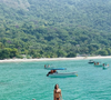 Localizada entre Ilha Grande (foto) e a Ilha da Longa, em Angra dos Reis (RJ), a Lagoa Verde fica a poucas horas do Rio