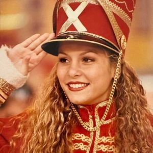 'Compreendo a rejeição que sofri': Bárbara Borges quebra o silêncio sobre ausência na despedida de Xuxa dos palcos e diz que pagou um 'preço alto' por defender Marlene Mattos. Segundo a própria atriz e informações da Quem, ela aparecerá apenas no telão da turnê.