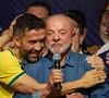 De acordo com Jesús de la Gándara, a relação com a carreira pode ser compreendida a partir de três conceitos: trabalho, ofício e profissão. Segundo o psiquiatra, quando essas dimensões são valorizadas em conjunto, aumentam a dignidade profissional e a percepção de valor pessoal