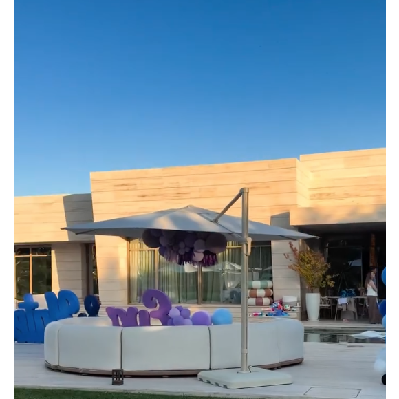 Georgina Rodríguez não mostrou detalhes interiores da festa, como o bolo de aniversário
