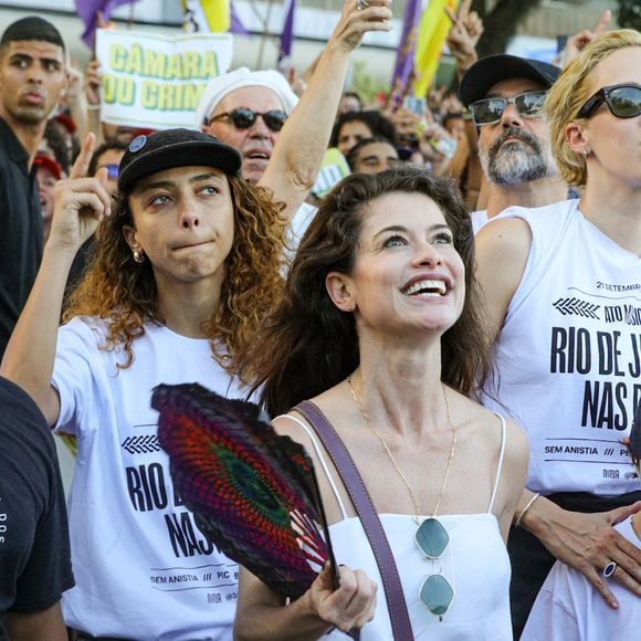 Alinne Moraes também se manifestou contra a anistia aos presos no 8 de janeiro de 2023