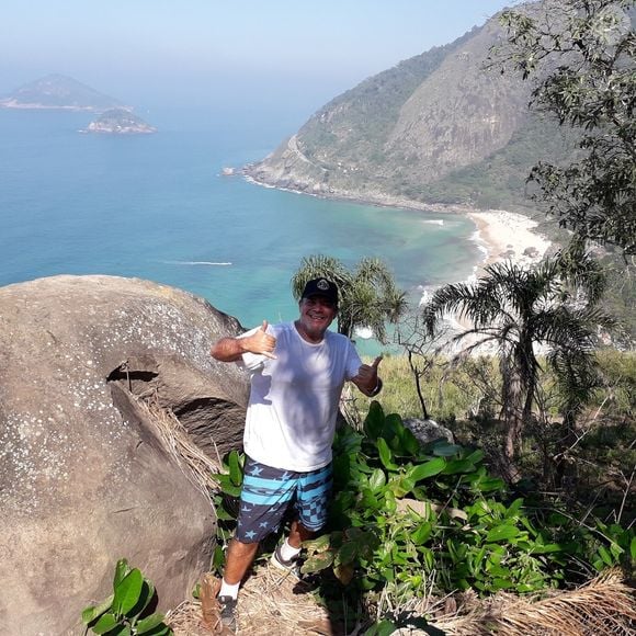 Para ajudar na perda de peso, André Mattos também passou a adequar exercícios físicos em sua dieta