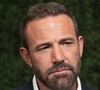 'Meu pai não ficou sóbrio até os meus 19 anos': hoje aos 54 anos, Ben Affleck enfrentou duro ciclo familiar do álcool; psicóloga explica: 'A consciência não muda o passado, mas muda a forma como construímos o futuro'