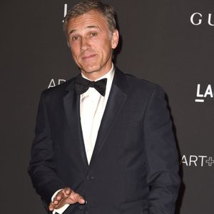 A carreira de Christoph Waltz mudou aos 52 anos com Bastardos Inglórios. O ator austríaco já tinha mais de 30 anos de experiência profissional quando ganhou projeção mundial
