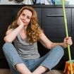 Eva Ruíz, especialista em limpeza: 'Para limpar o piso de madeira, coloco um pouquinho de oxigênio ativo na água de passar pano'