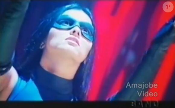 Suzana Alves mostrou seu lado atriz pela primeira vez em 'Aventuras de Tiazinha' , série que a Band estreou em outubro de 1999 e cancelou em maio de 2000