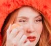 Além das bochechas, o blush multifuncional também pode ser usado nos lábios e nas pálpebras