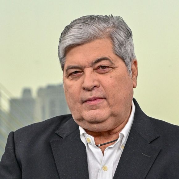 No entanto, Marcão do Povo teria se recusado a deixar os estúdios para Datena assumir atração