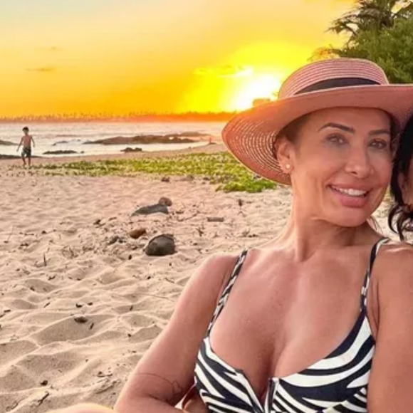 ‘Está embaixo d'água': Scheila Carvalho conta que a mãe de 84 anos perdeu carreta de churros em enchente de Minas Gerais